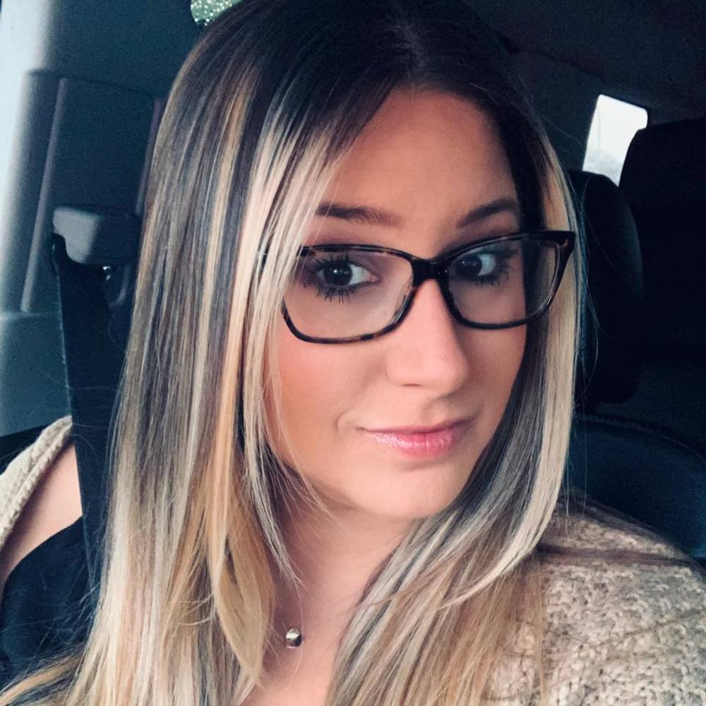 Meet your Posher, Julie